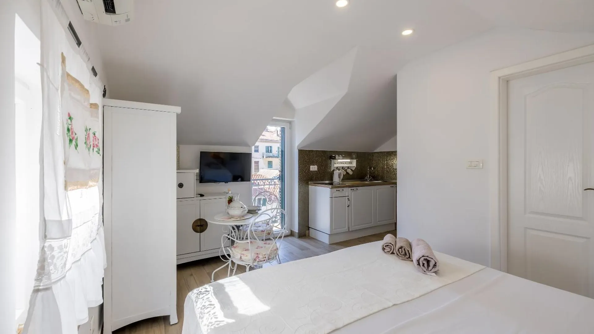 Split Old Town Apartment